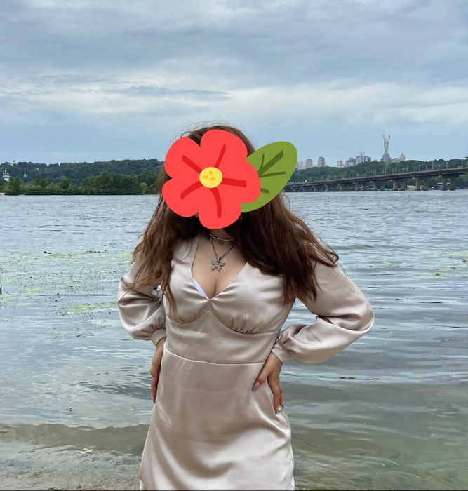 Продам шовкову сукню