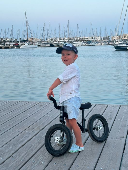 Moustache bicicleta de equilíbrio