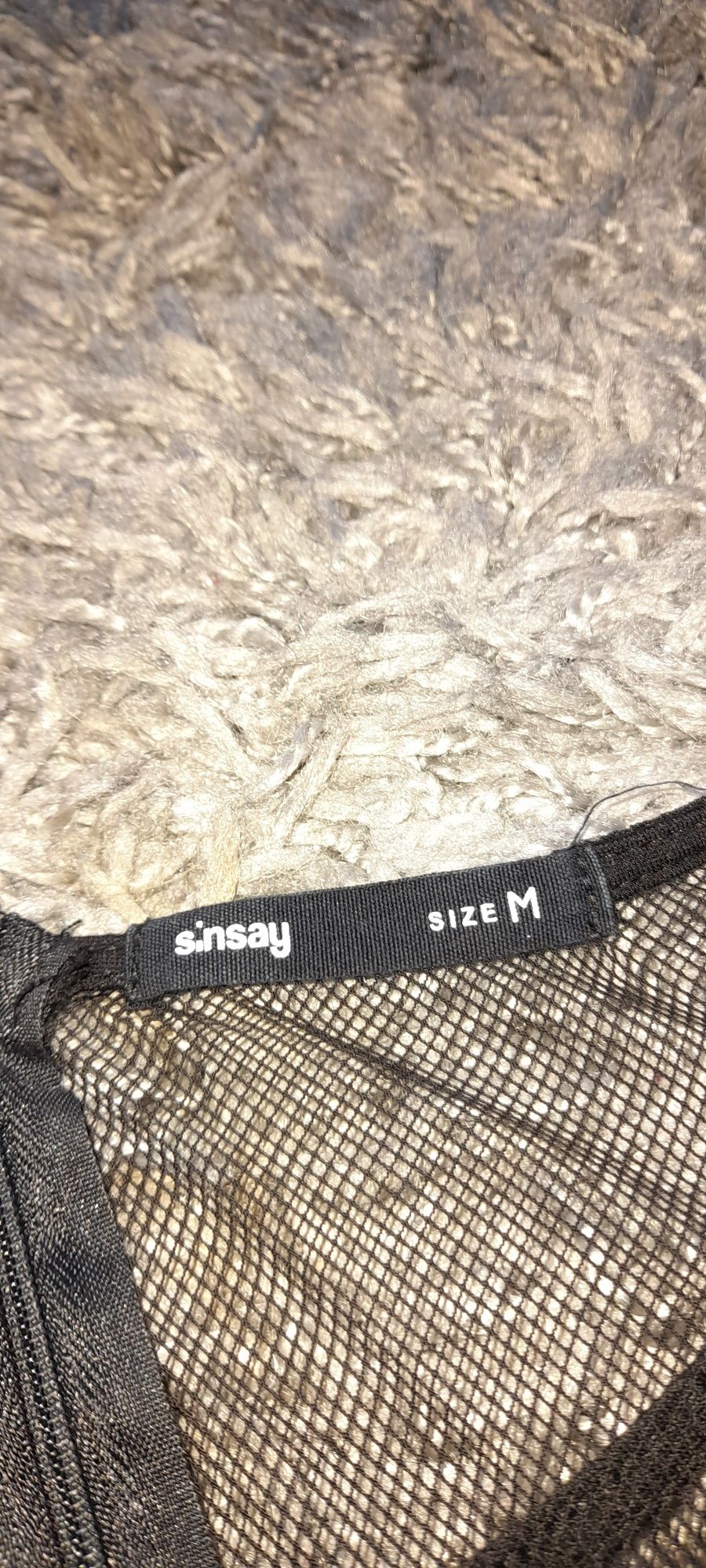Sukienka z siateczką