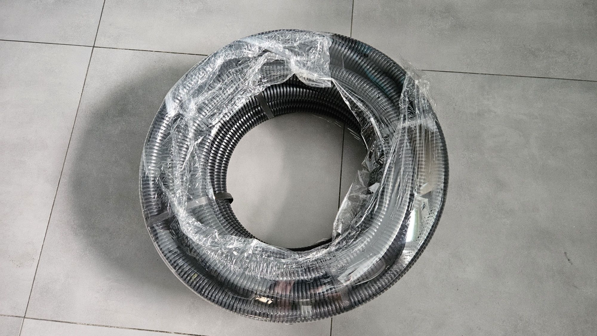 Rura Karbowana PESZEL Giętki Elastyczny z Pilotem 32mm UV 750N 25m Cza