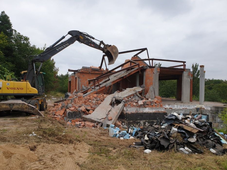 Wyburzenia Rozbiórki Kucie Młotem Transport Wywrotka 24 t Poznań