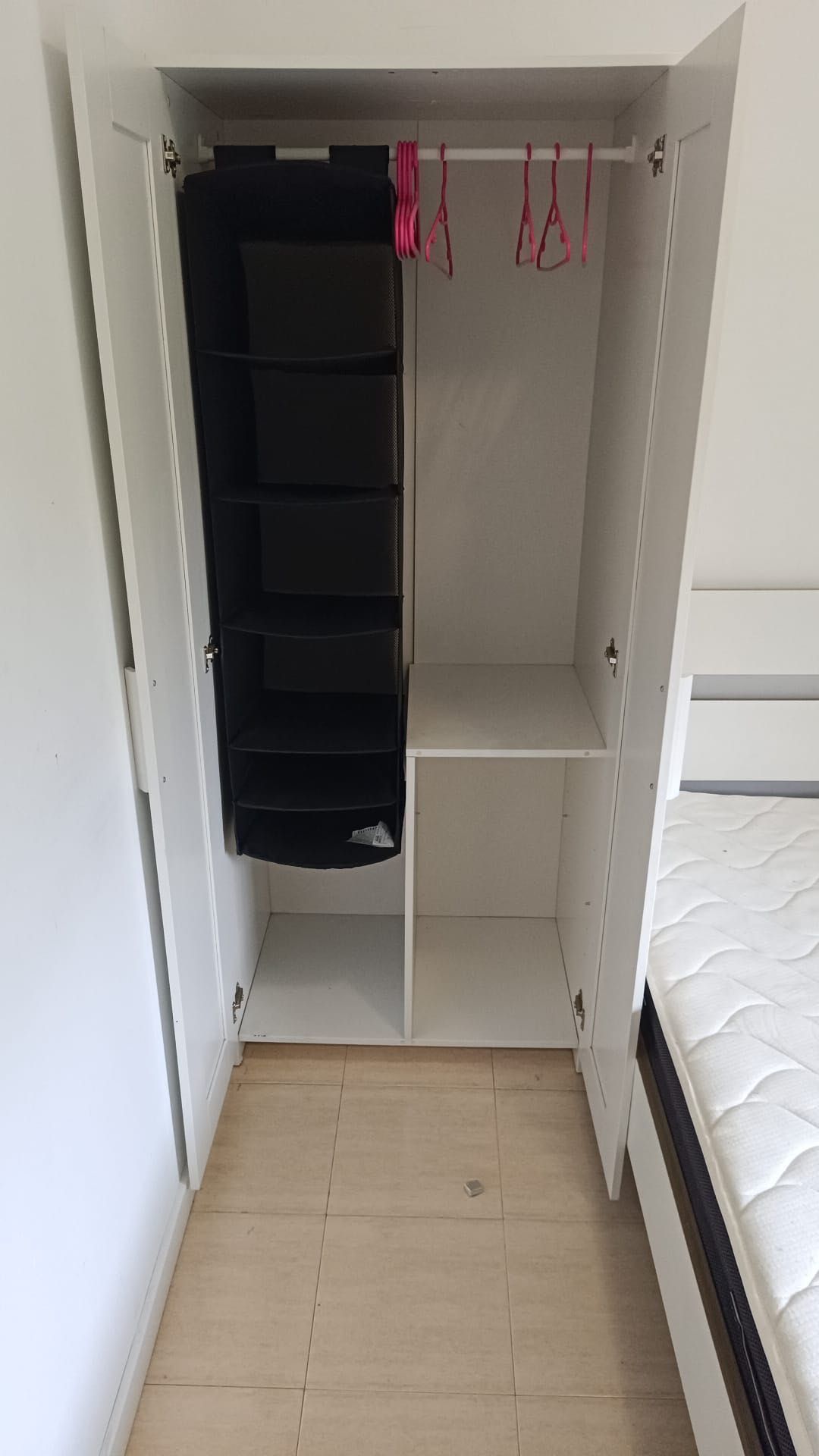 Vendo todos os móveis do apartamento