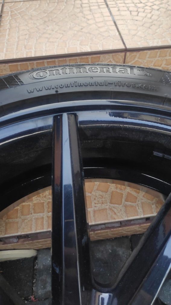 Alufelgi Vossen 18" 5x112 z oponami zimowymi Continental