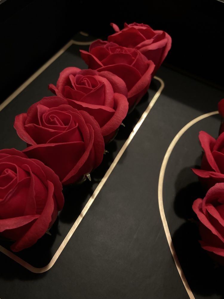 Walentynki róże flowerbox kwiaty prezent