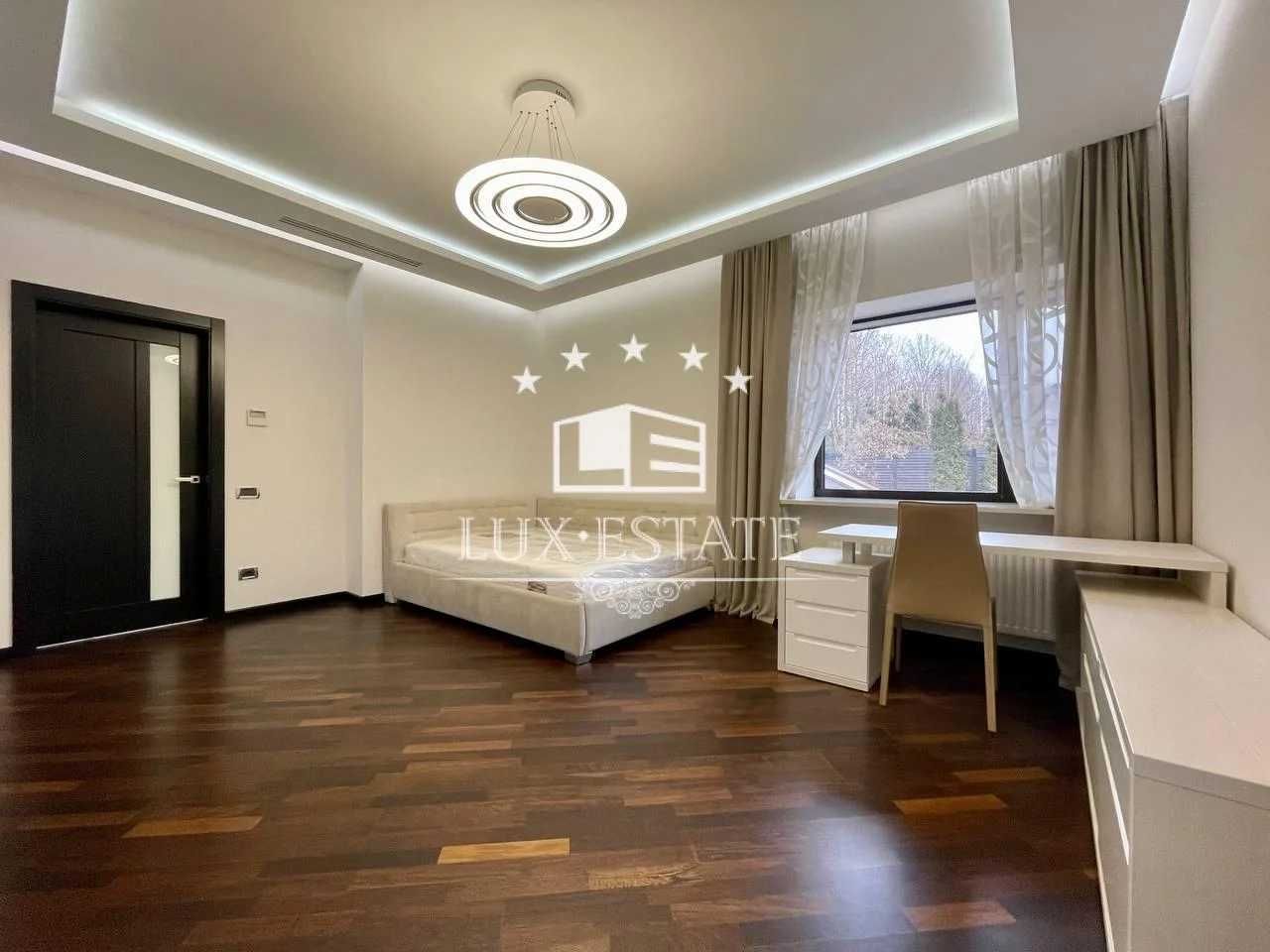 Lux-Estate пропонує в оренду елітний будинок у КМ Зелений Гай