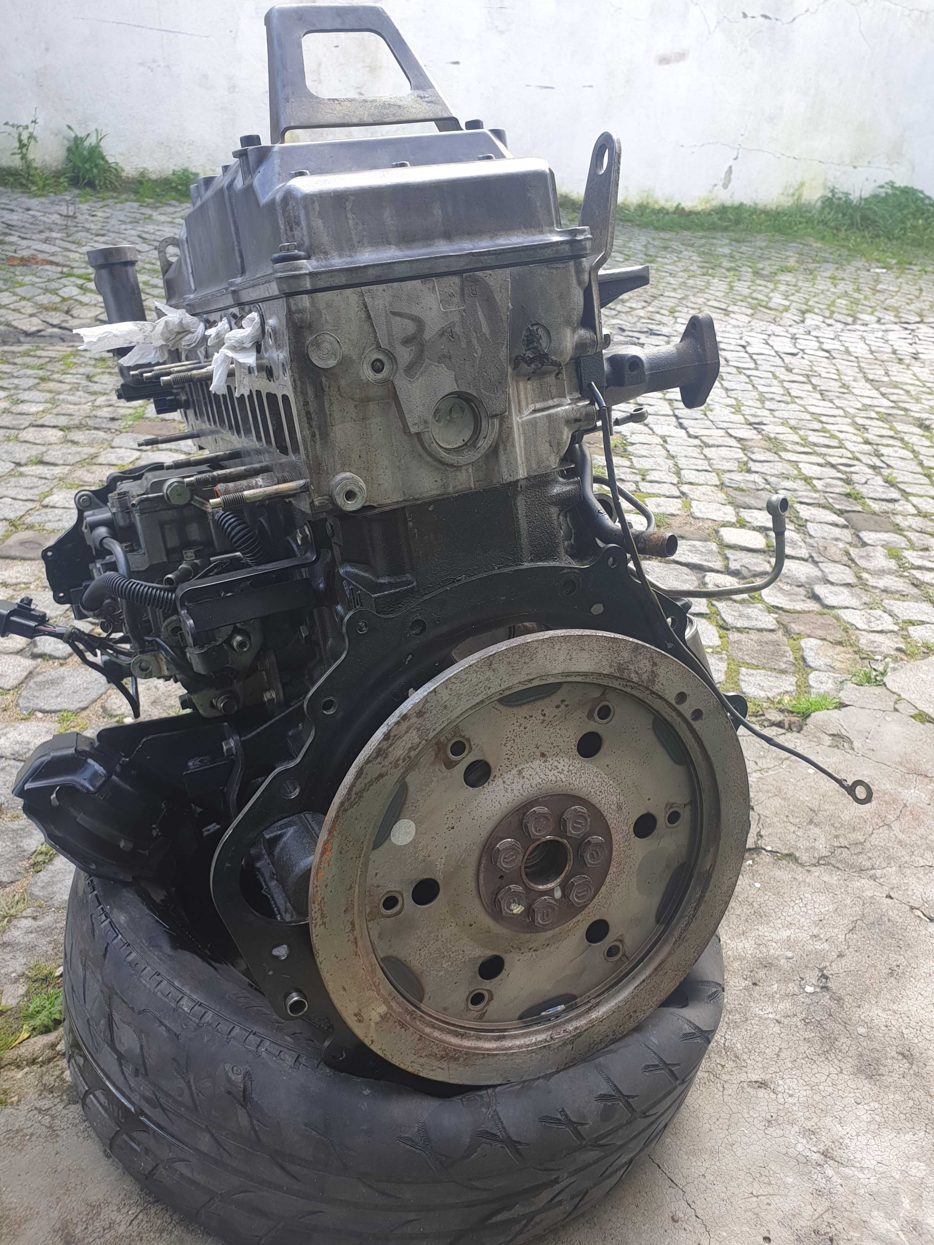 Motor Mitsubishi Pajero DID 3.2 DID 4M41 com turbo e bomba injetora