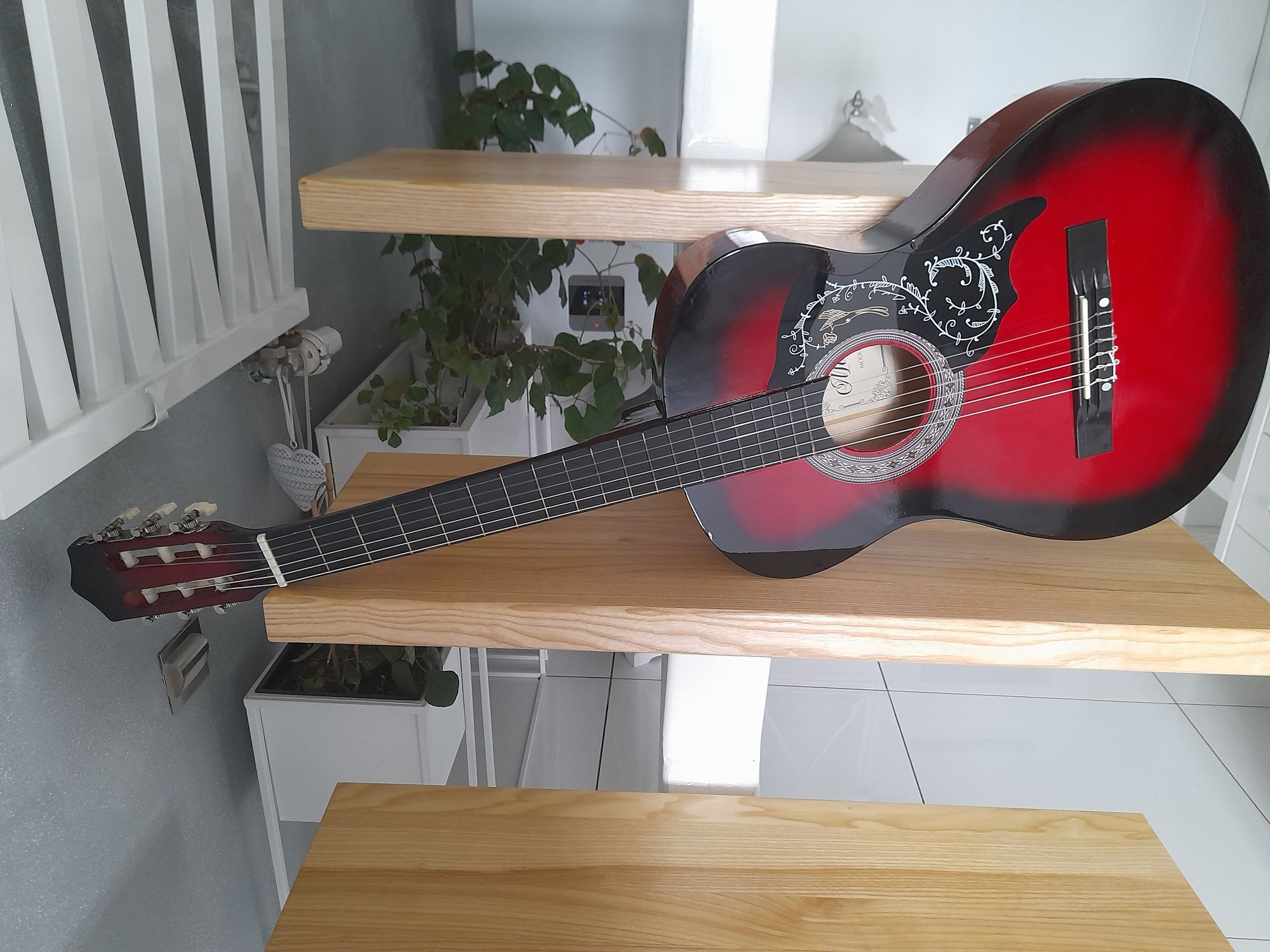 Śliczna gitara klasyczna rozmiar 3/4 do nauki