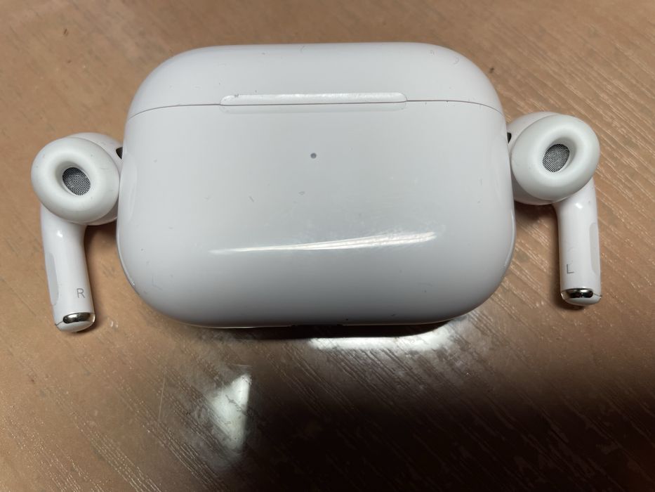Навушники Apple AirPods Pro 1