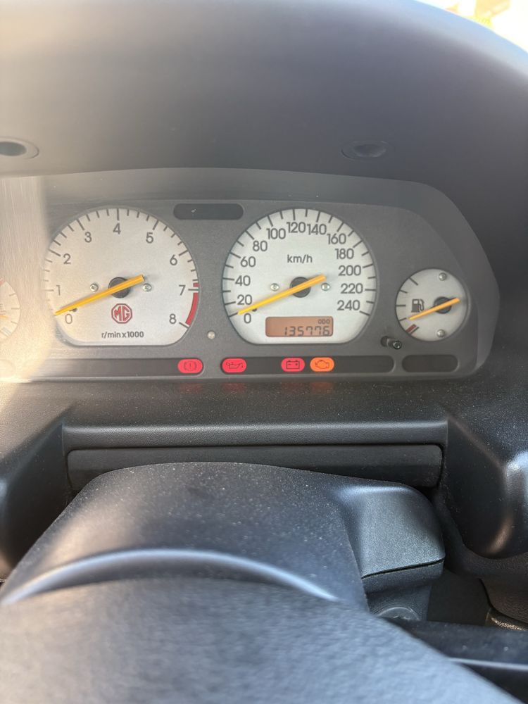 Carro Mg ZR 1.4 2004