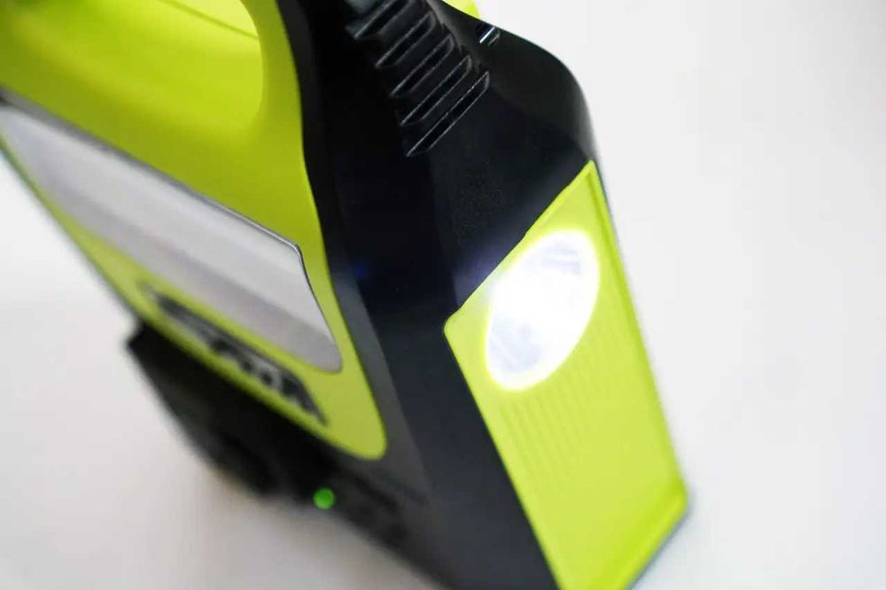 Портативна станція GD8071 32000 м Power Bank ліхтар лампи радіо панель