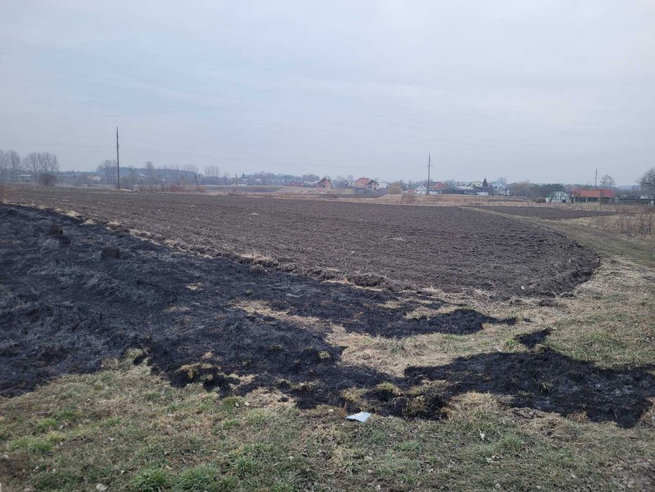 земельна ділянка с. Жовтанці біля траси