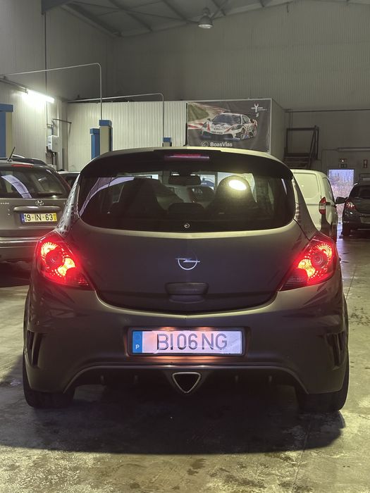 Opel corsa OPC 192cv