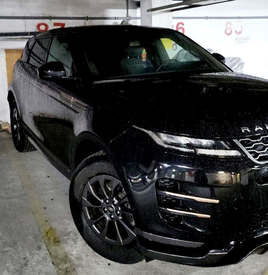 Land Rover Evoque R-Dynamic D 150 sportiva