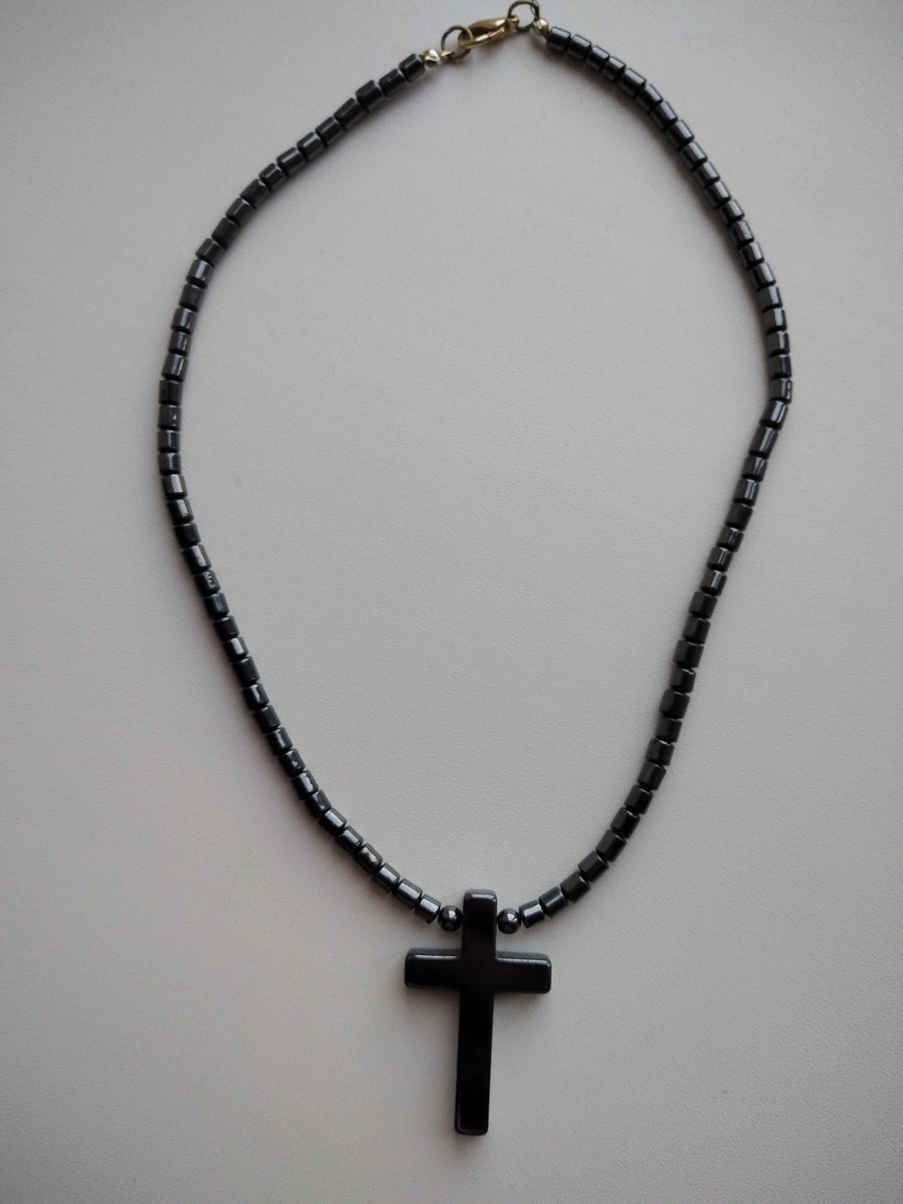 Ожерелье и крестик - природный гагат "черный янтарь", длина 44см.
