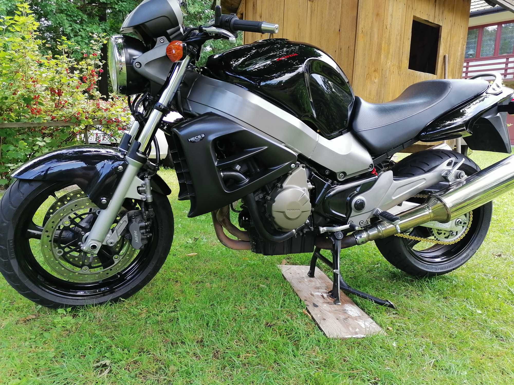 Honda X11 2000rok
