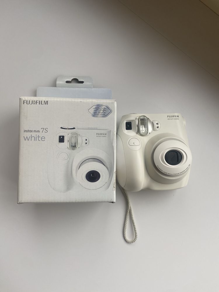 Фотоаппарат Fujifilm Instax mini 7S