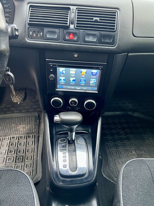 Продам Volkswagen Golf 4