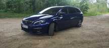 Peugeot 308 salon Polska 1.5 130km niski przebieg kosmetycznie uszkodz
