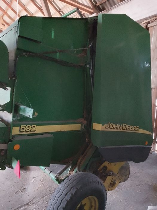 Sprzedam prasę John Deere 592