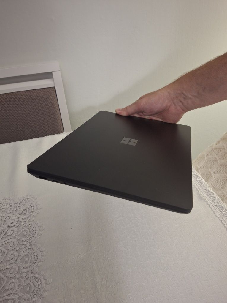 Microsoft Surface Laptop 5 Monitor 15" i7/16GB/Windows 11 Pro Czarny