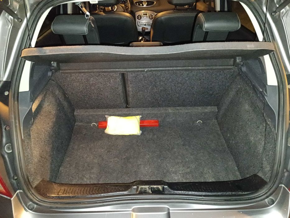 Renault Clio 1.5 Dci, 85Cv. Automático/Manual. Full Extras. Como Novo.