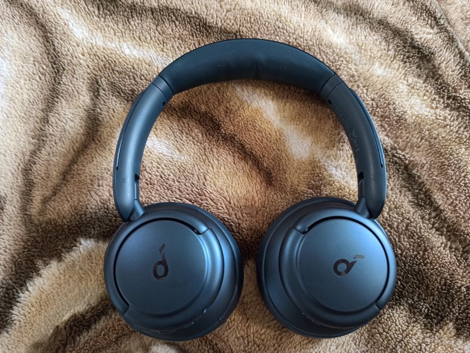 Anker Soundcore Life Q35 - работают только по кабелю!