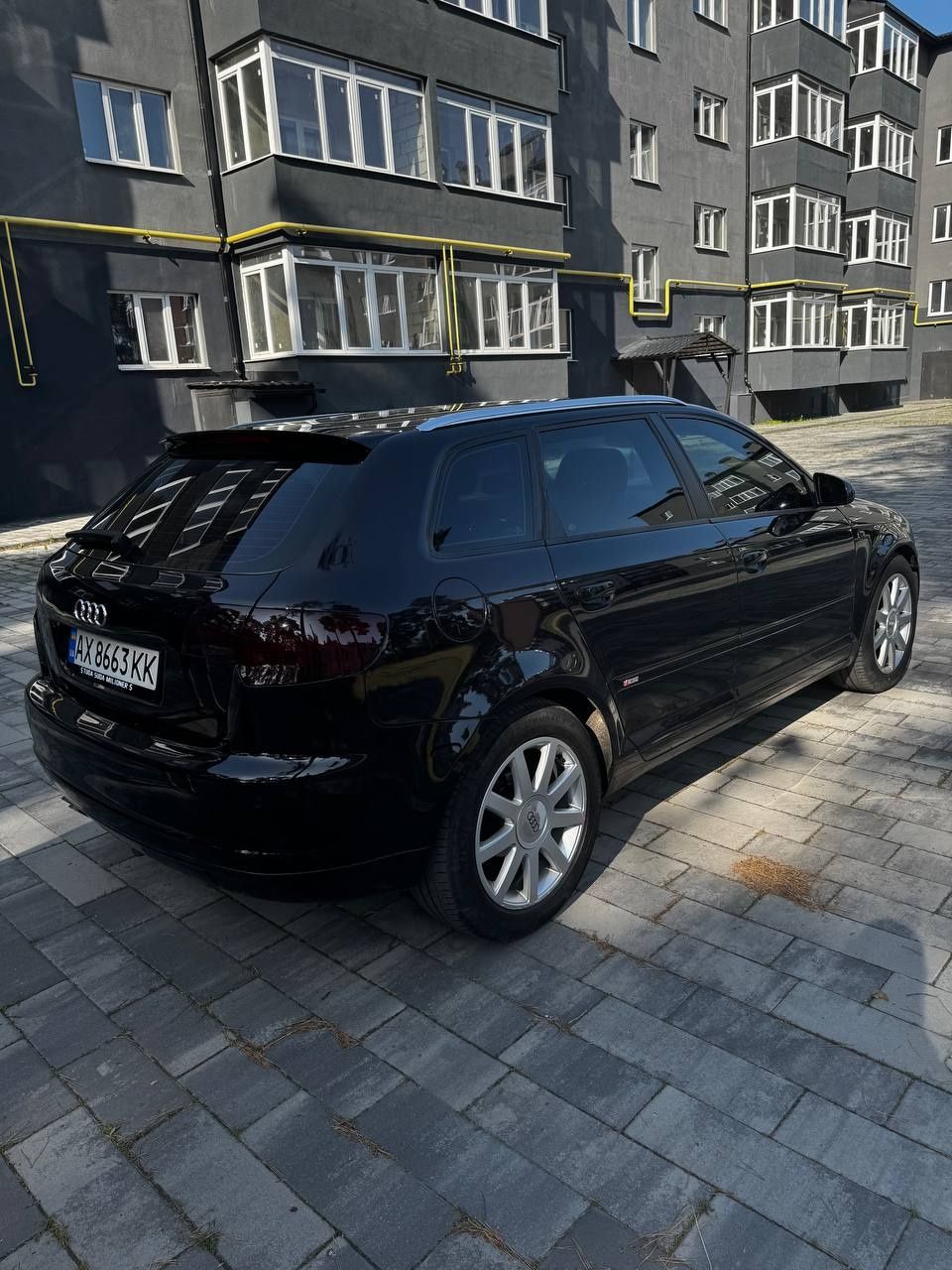 Продам  автомобіль Audi