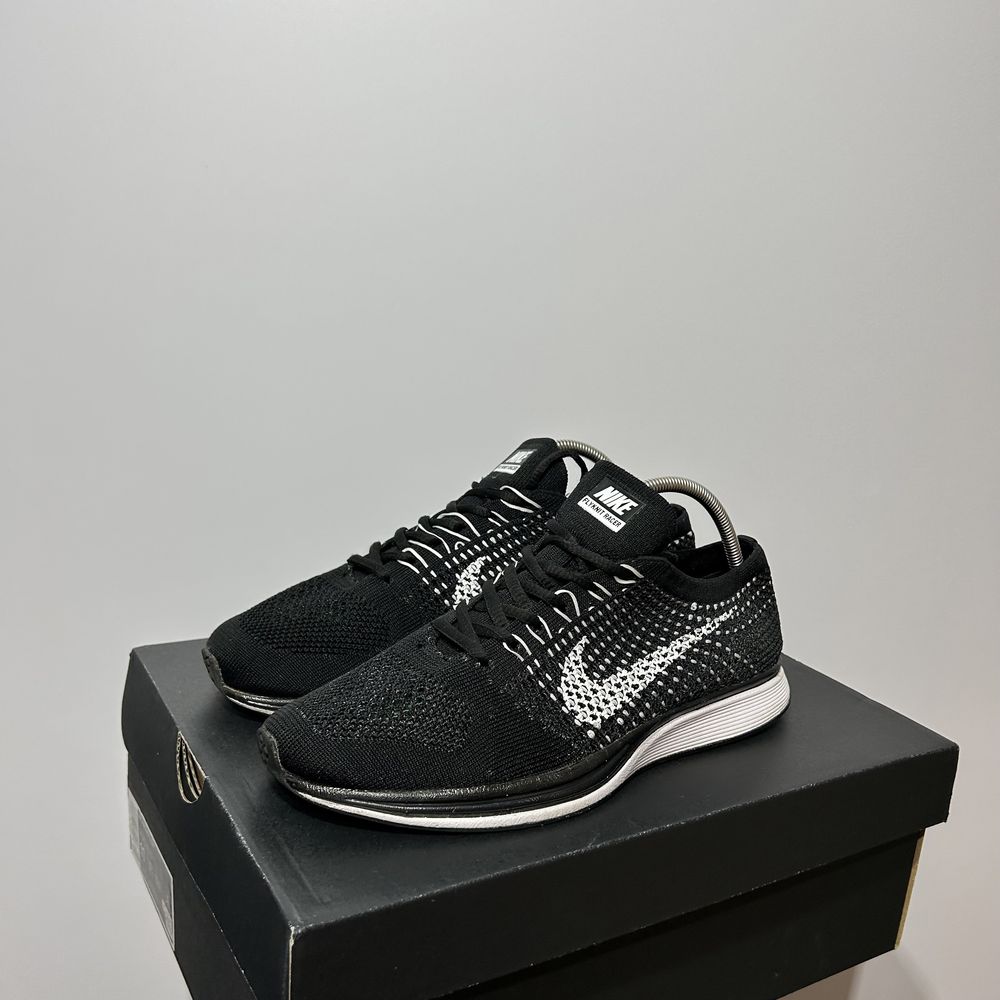 Buty do biegania Nike Flyknit Racer oreo waffle