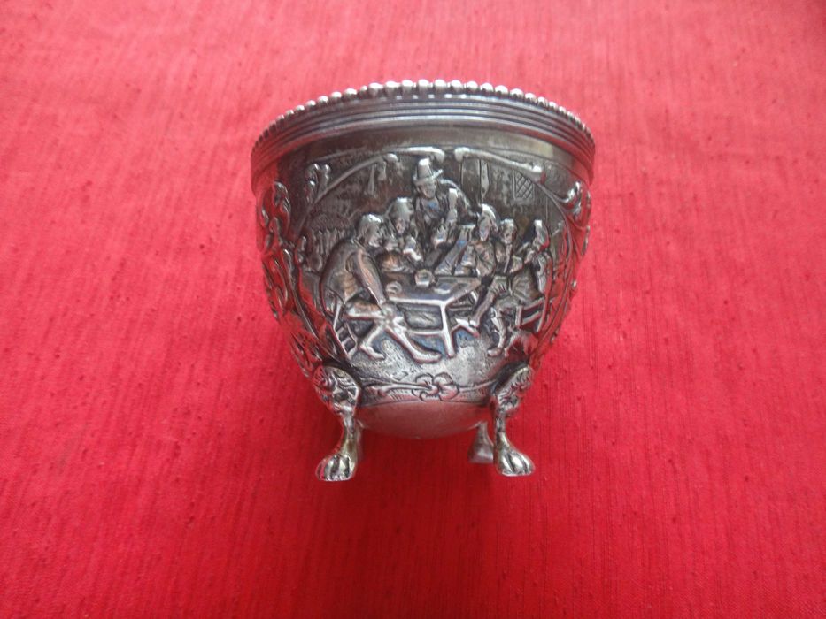 Srebrna       paterka