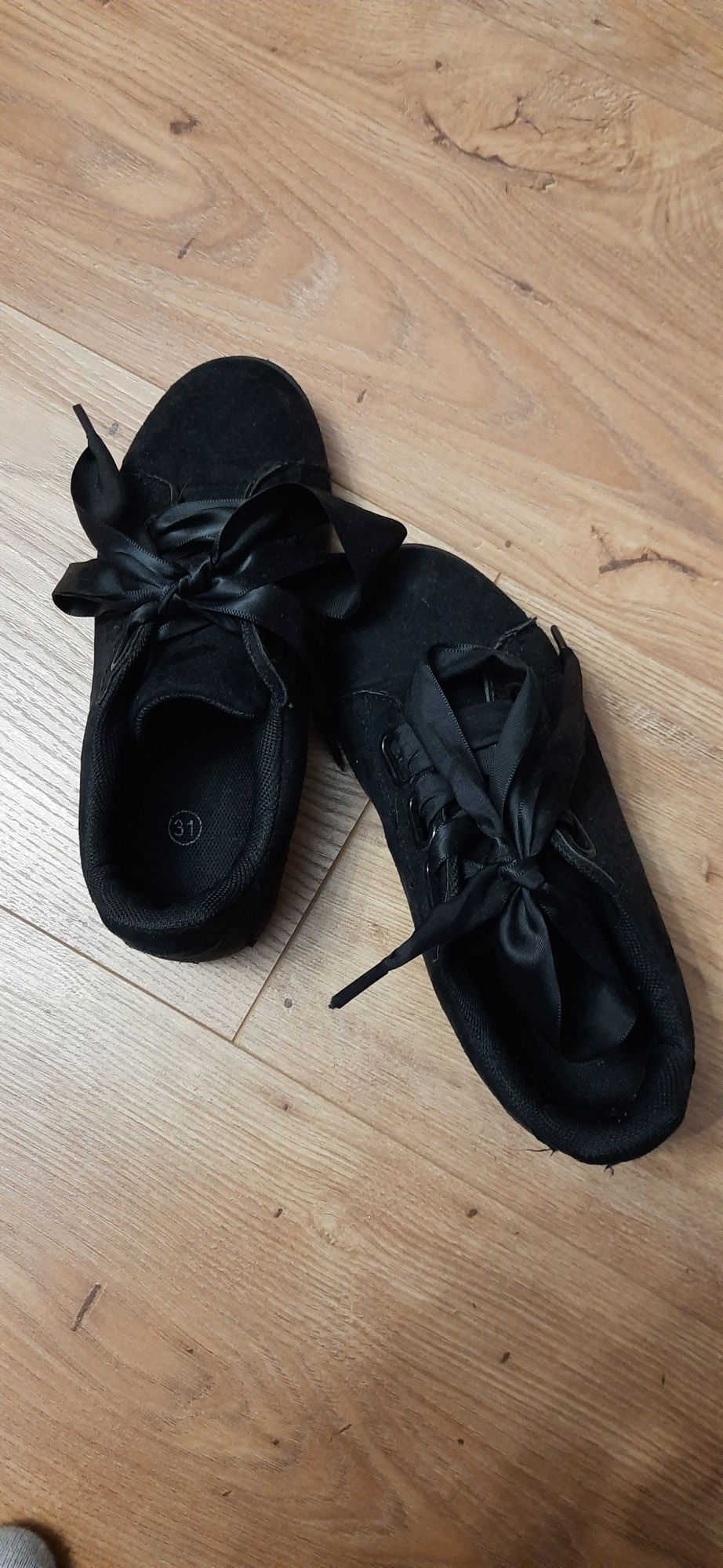 Trampki buty czarne zamszowe 31 wiązane