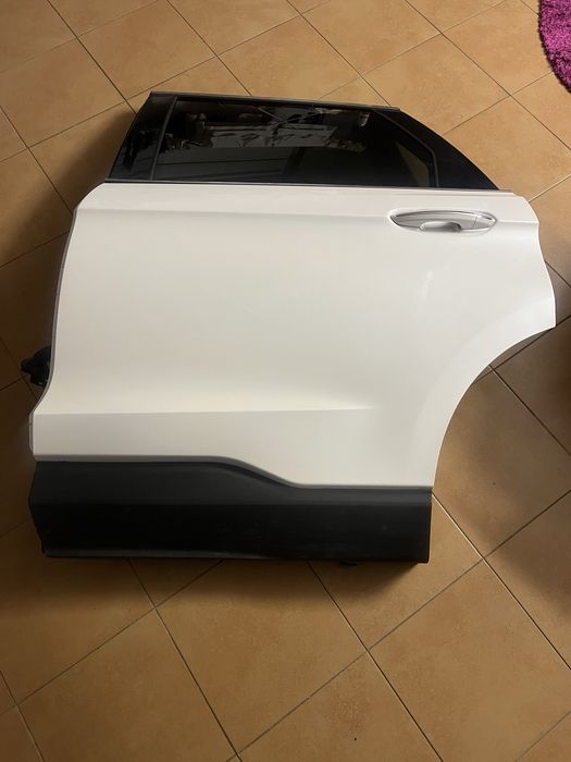 Drzwi lewy tyl Ford EDGE