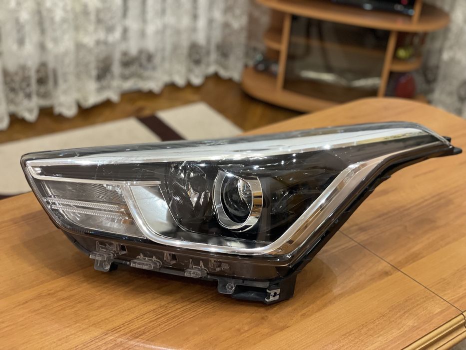 Фара  Hyundai Creta