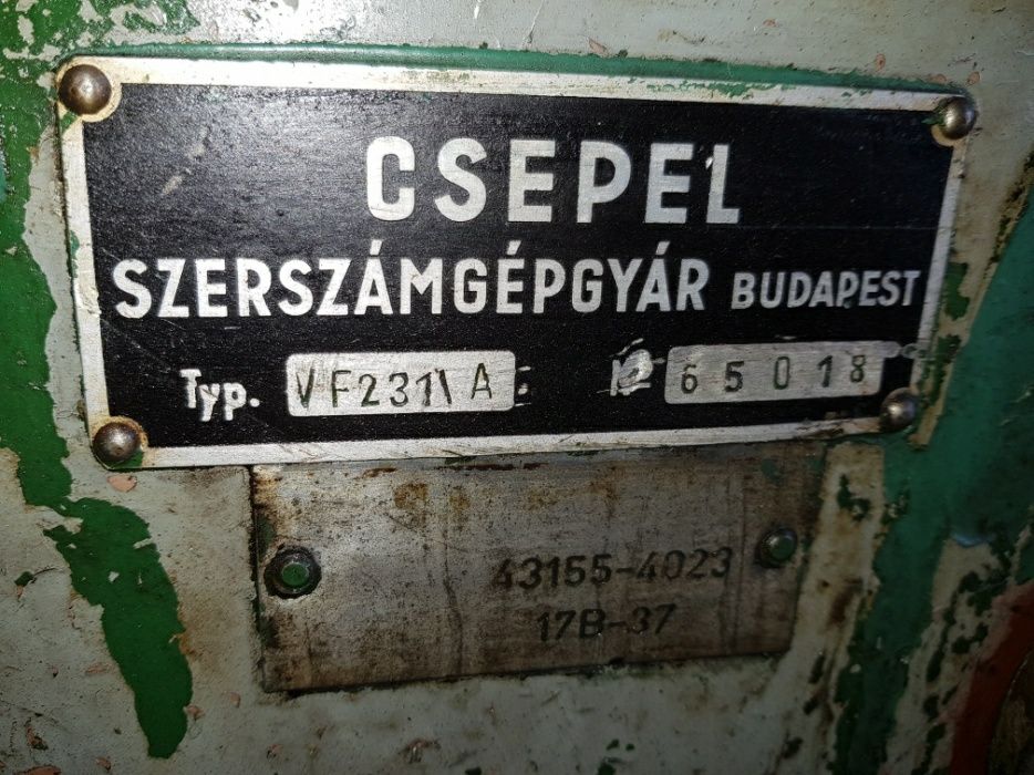 Frezarka w ciągłej eksploatacji