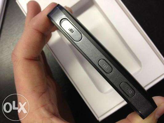 Huawei MiFi E586es 3G — мобильный Wi-Fi 3G модем (21.6 Мбит/с + разъе
