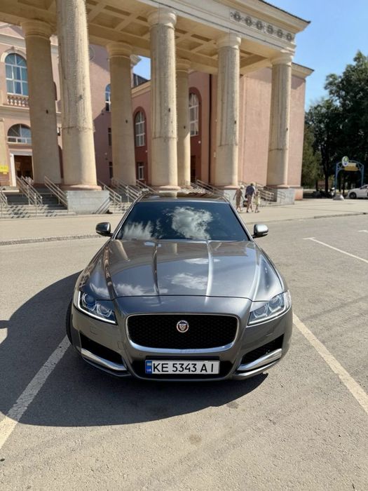 Jaguar XF  2.0 D