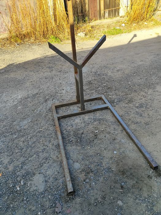 Stojak do piłowania drewna