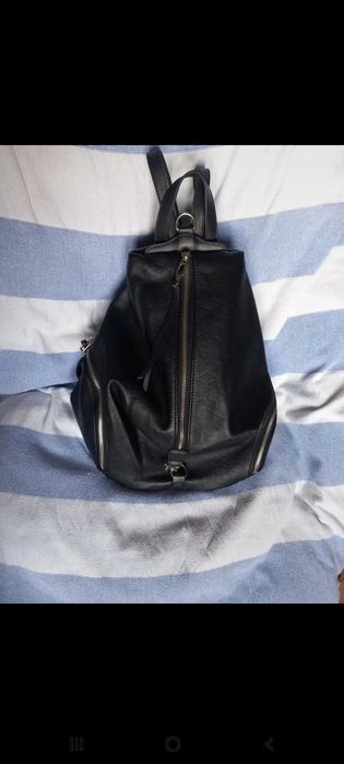 Mochila preta - Paco Martinez