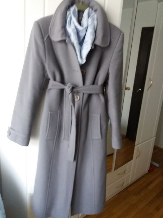 Жіночий верхній одяг