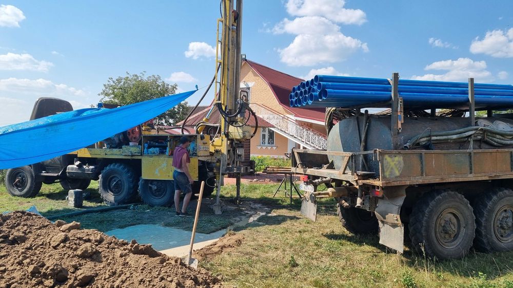Буріння свердловин Київ та область / Бурение скважин / Монтаж / Ремонт