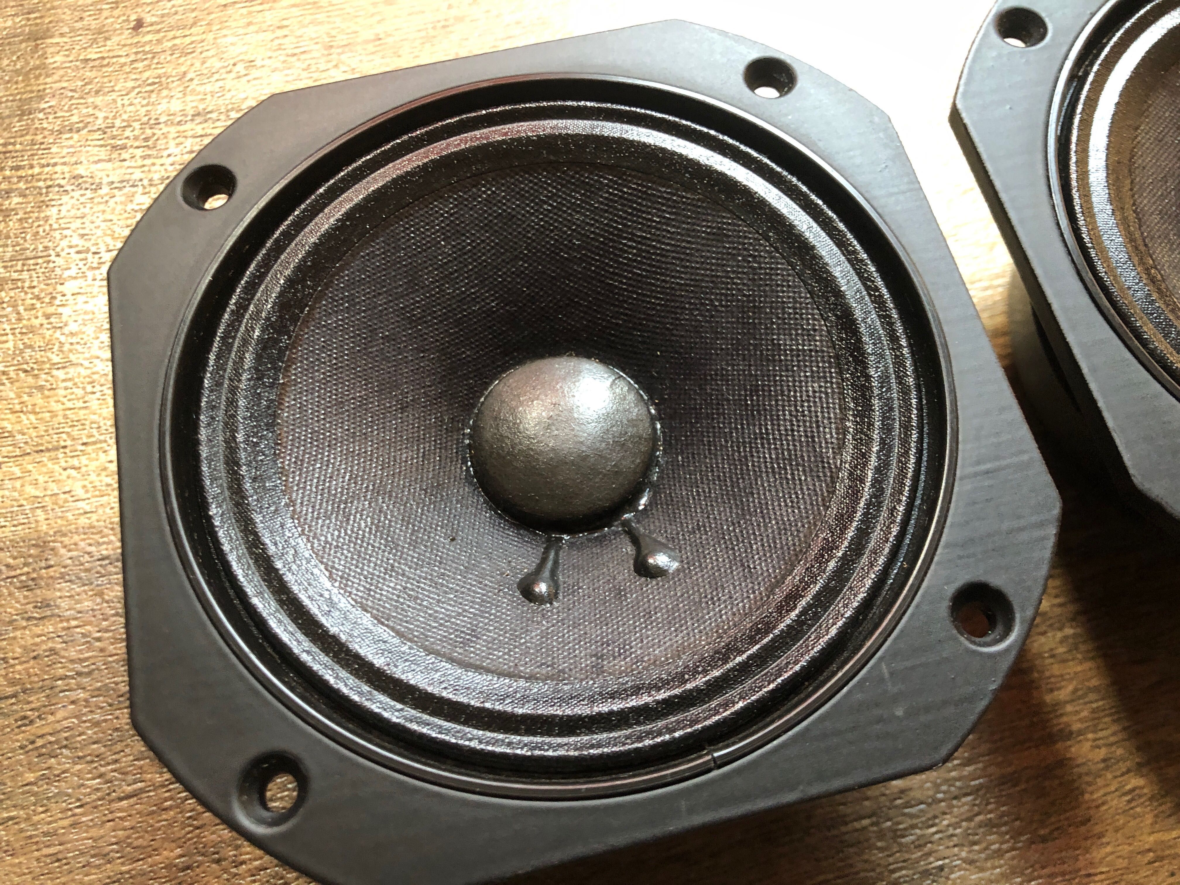СЧ динаміки jbl 5’ 150-200 Вт, 8 ом, 92 дб, до 12 кГц hi-end