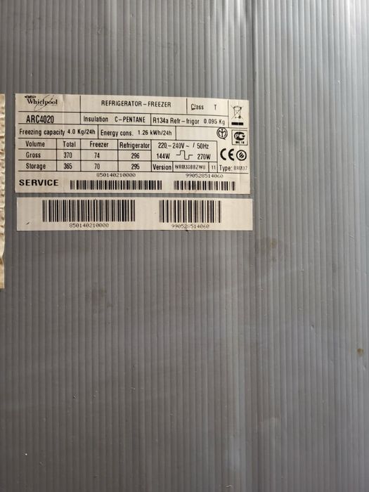Продам двокамерний холодильник Whirlpool ARC 4020 No Frost