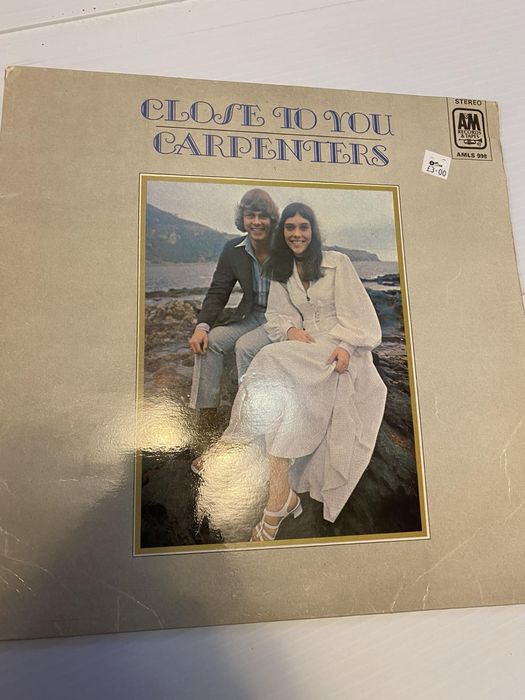 Вінілові платівки, вінілові пластінки.