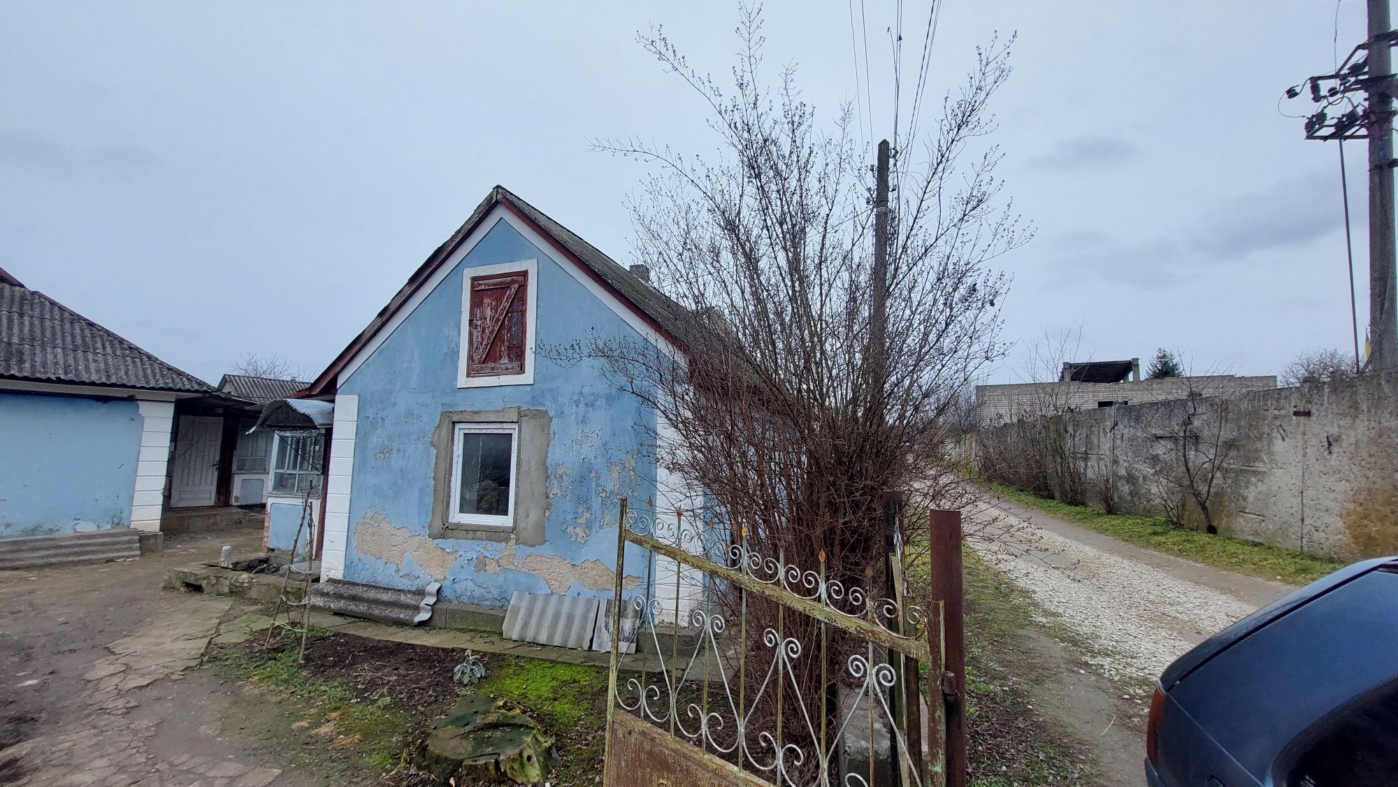 Продам будинок та участок 18 соток. Вул.Армійська,19. с.Серебрія.