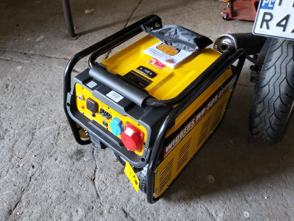 Generator prądotwórczy spalinowy 4/7kw Nowy