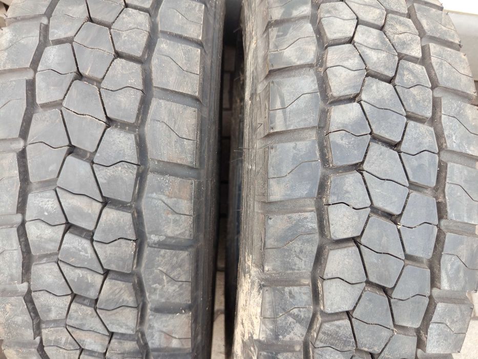 2x235/75R17,5 RDrive 002