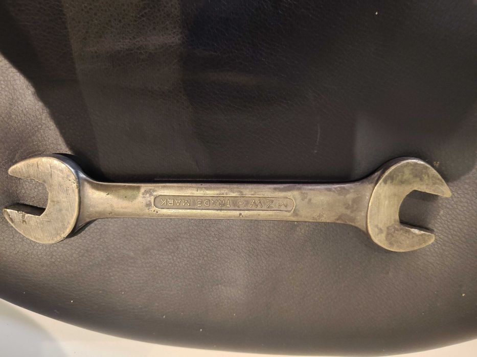 Stare klucze plaskie