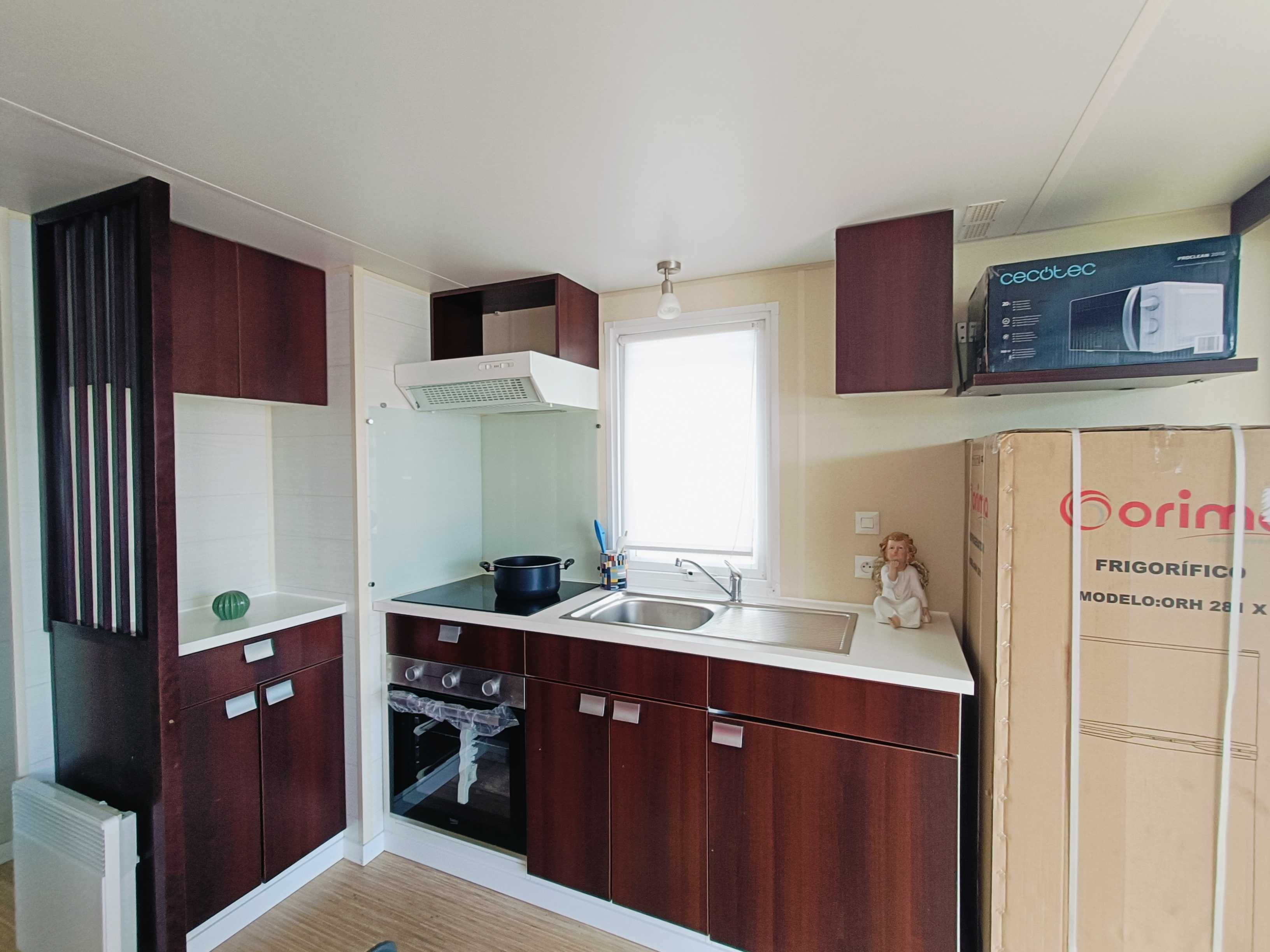 Mobil Home V2 com Alpendre em Madeira - Valor com entrega incluído!