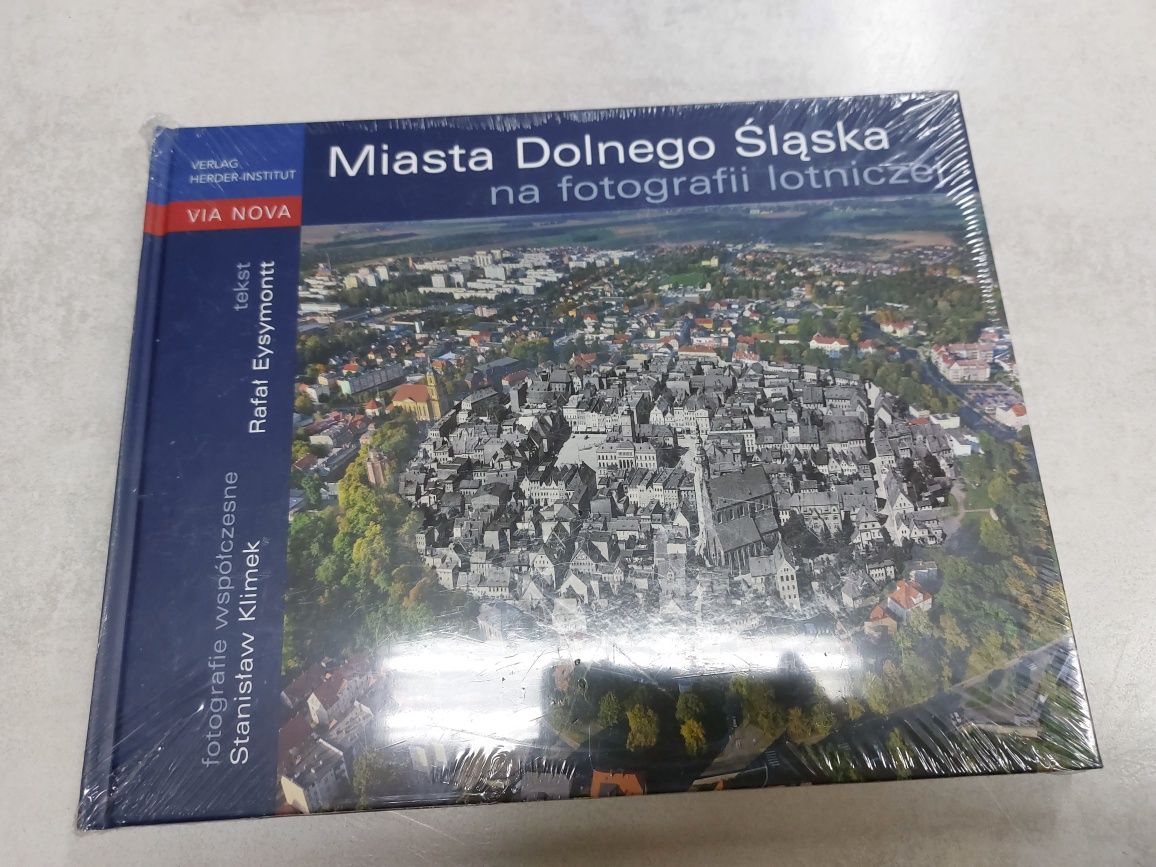 Miasta Dolnego Śląska na fotografii Lotniczej. Album nowy, zafoliowany