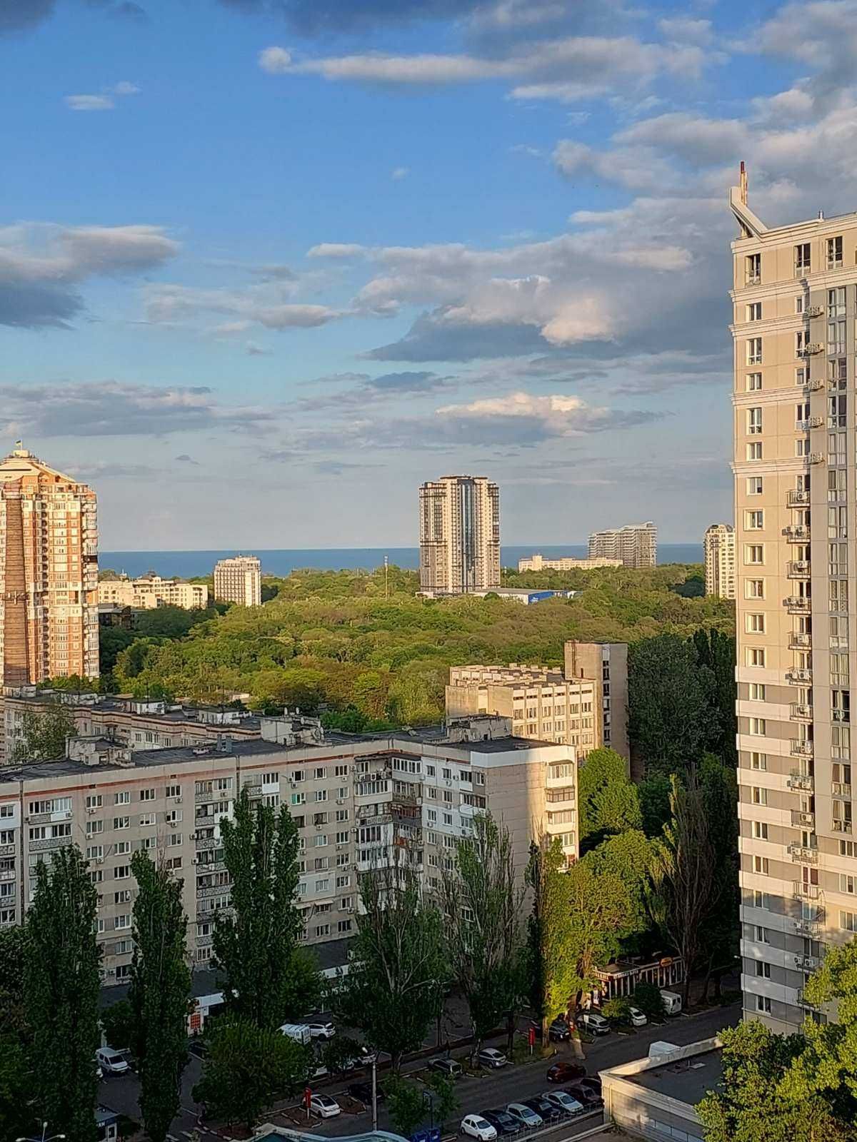ЖК Зоряне містечко 1. вул. Говорова. Поруч парк Перемоги