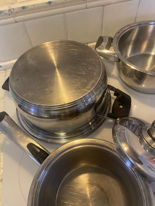 Komplet garnków nierdzewnych angielskich